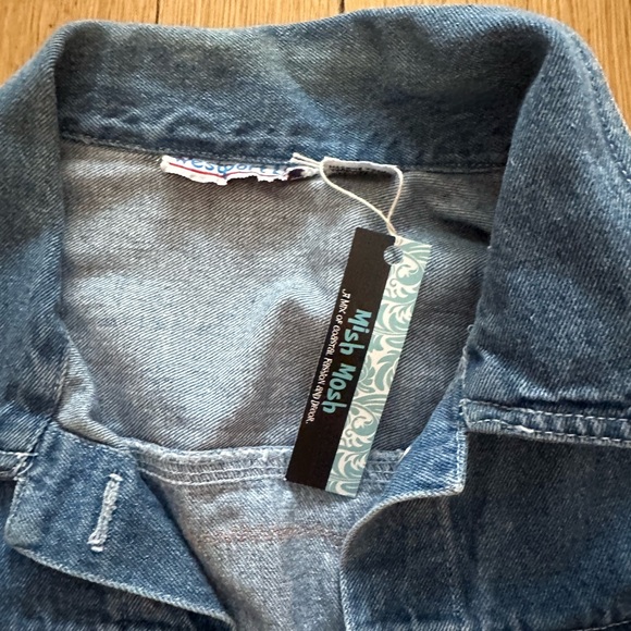 Nashville - Johnny Cash Sleeveless Jean Vest - Picture 3 of 4